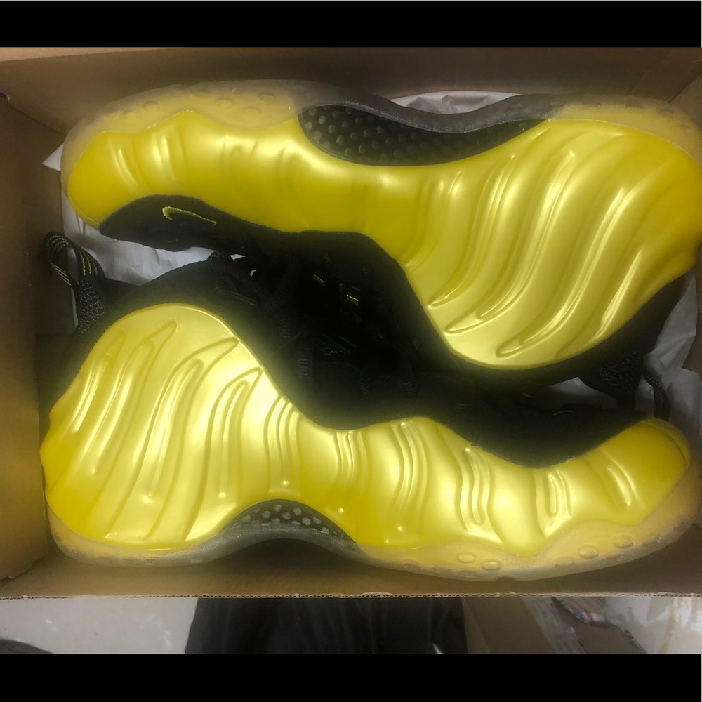 Men Nike Foamposite